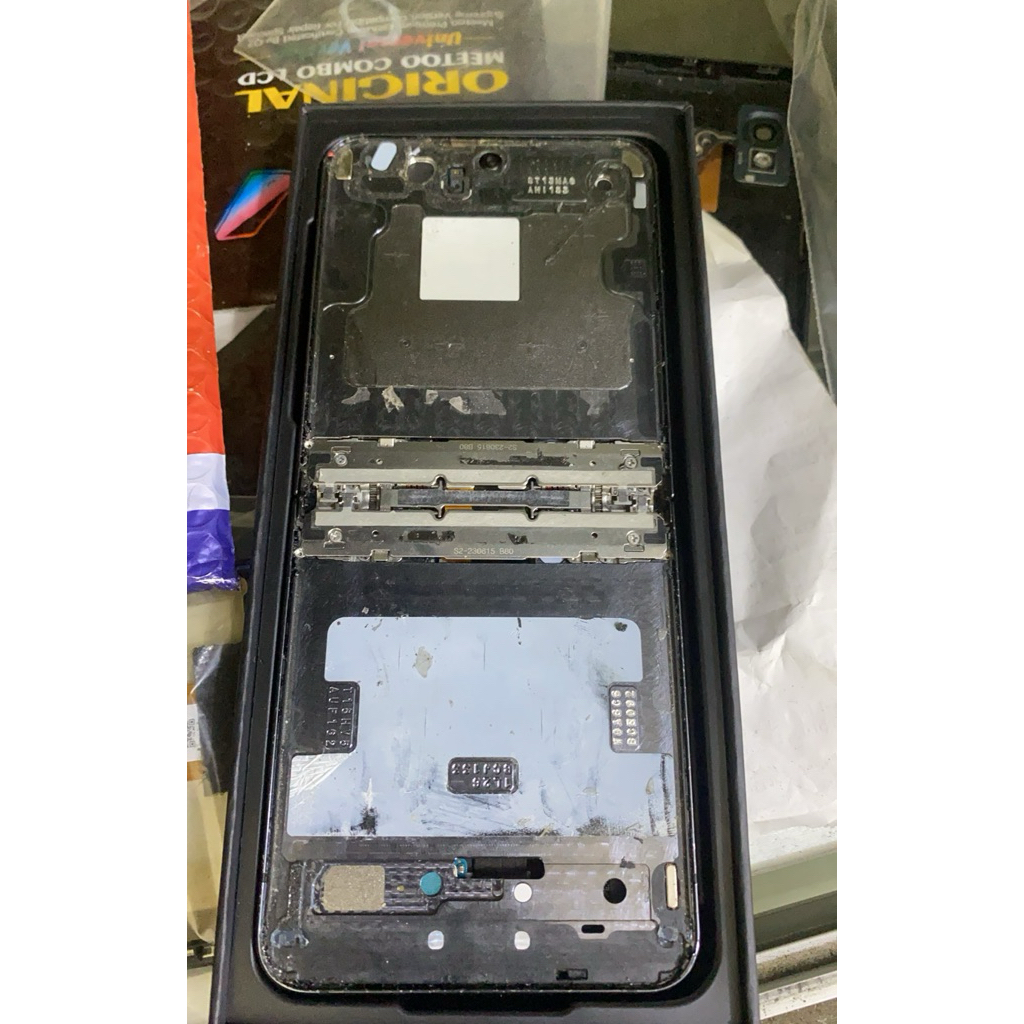 z flip 5 minus lcd ram 8/512