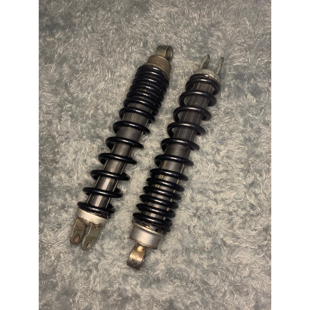 SEKOK BELAKANG VARIO 125 OLD