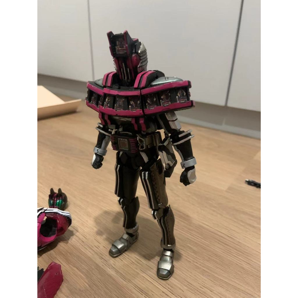 SIC Kamen Rider Decade (Loose) bukan shf decade