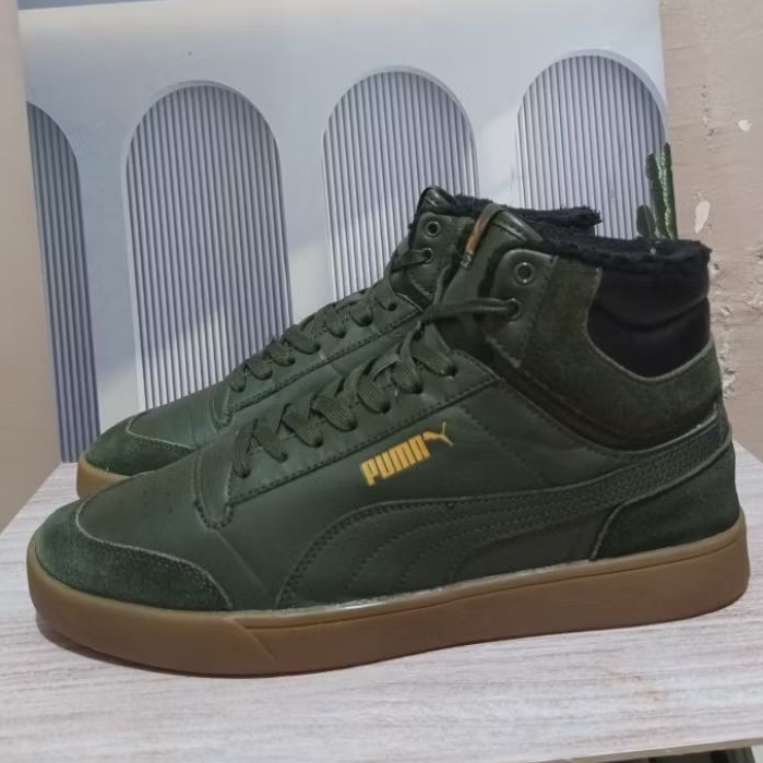 Puma Shuffle Mid Pur Size 43 Second Conditon