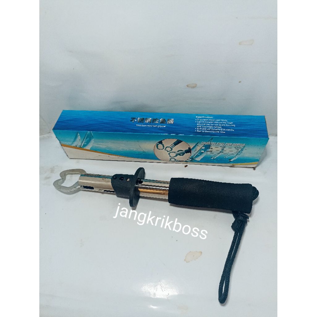 lip grip pancing ikan