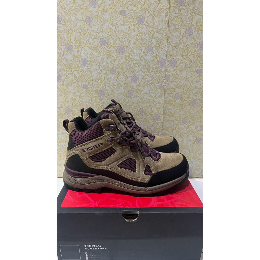 SEPATU HIKING EIGER X TYRANNO