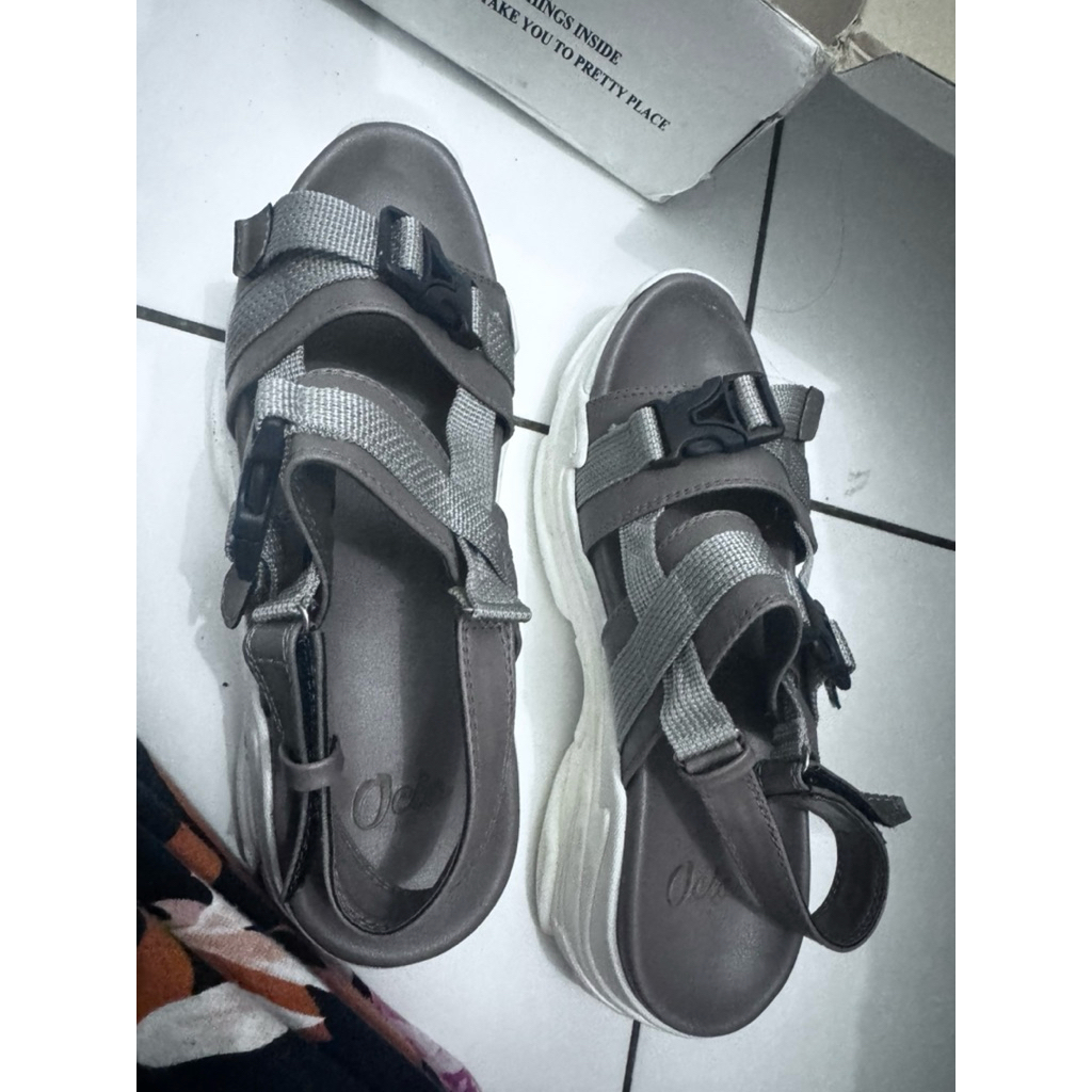 preloved sandal wedges