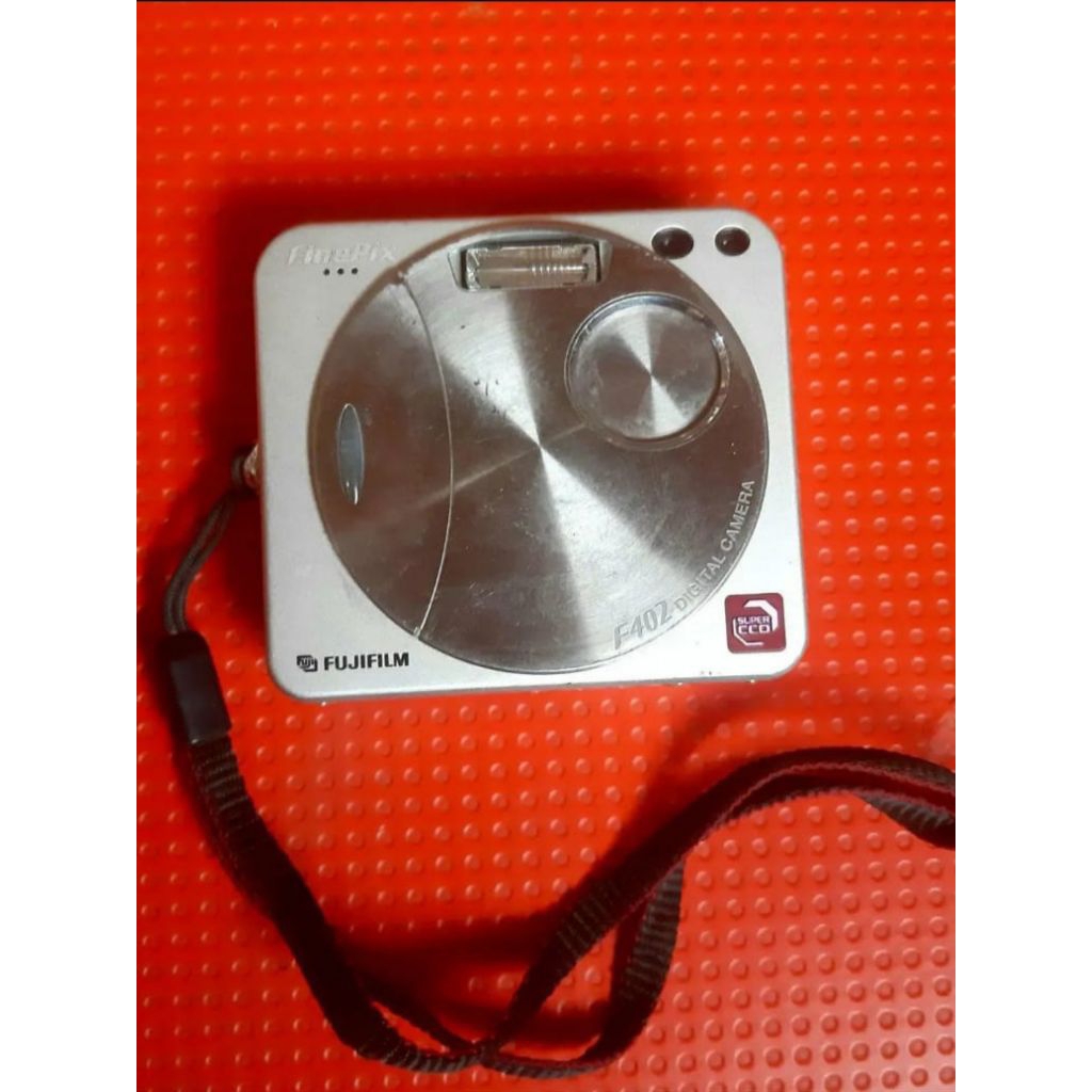 Kamera Analog Bahan FujiFilm Digital