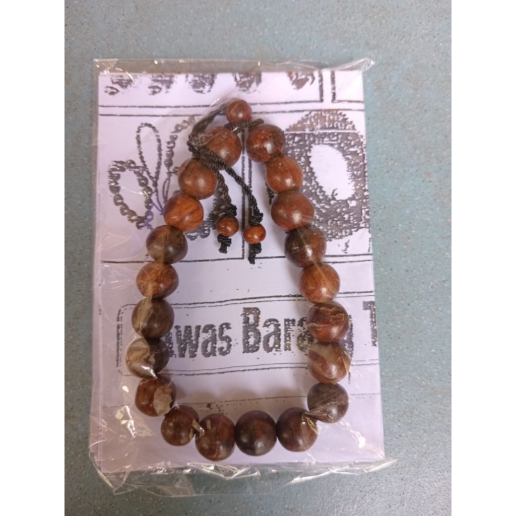 Gelang kayu gaharu asli kalimantan