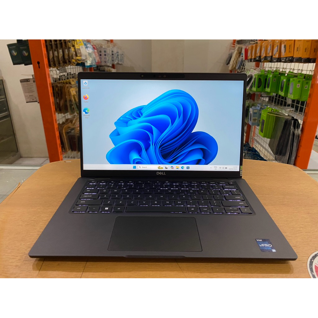 DELL Latitude E7430 Core i7Gen12 Ram 16GB SSD 256GB Tipis