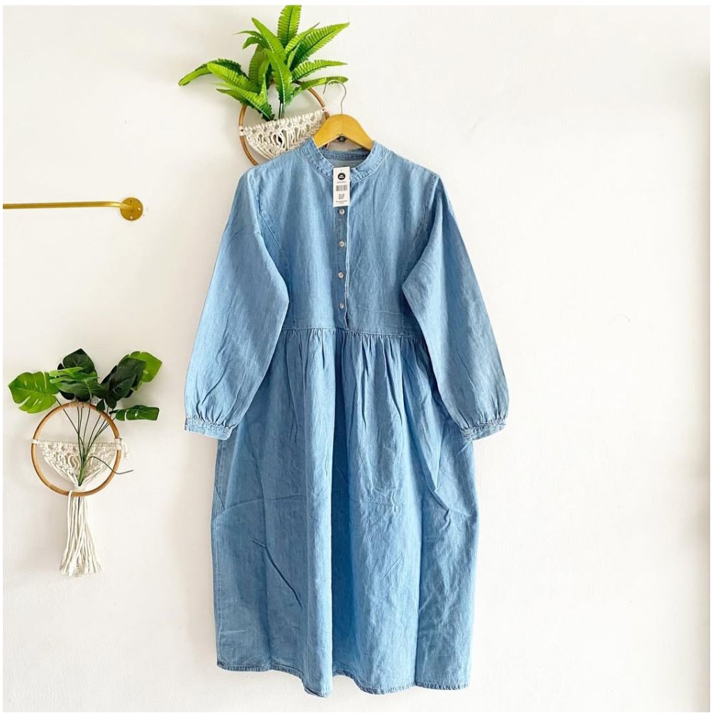 (Preloved) Dress Light Denim Hijab Friendly