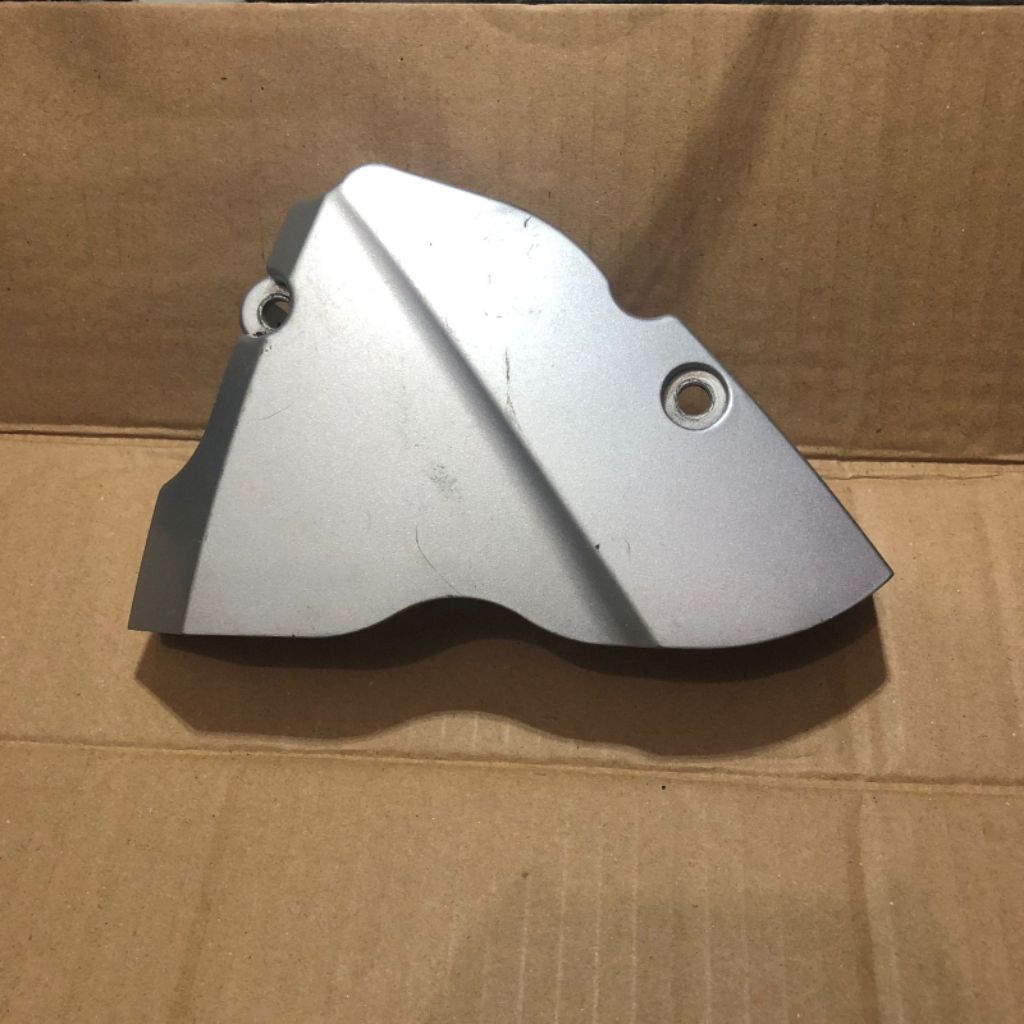 ￼Tutup gear depan vixion old new / cover gear depan vixion old new