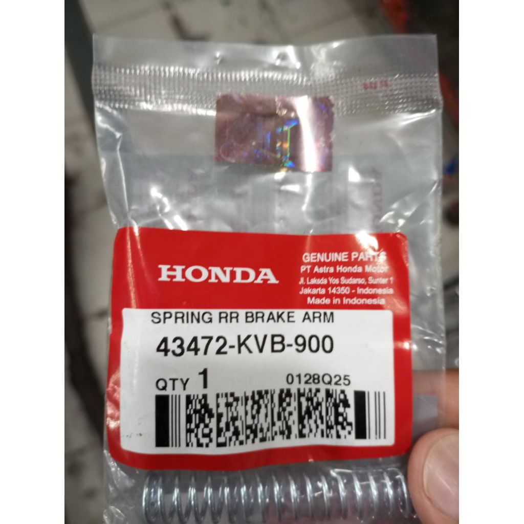 43472-KVB-900 Per Pembalik Rem Belakang Honda BeAT FI
