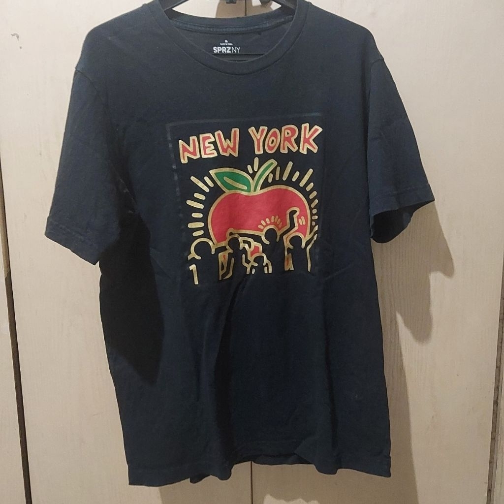 Kaos Uniqlo x Keith Haring second