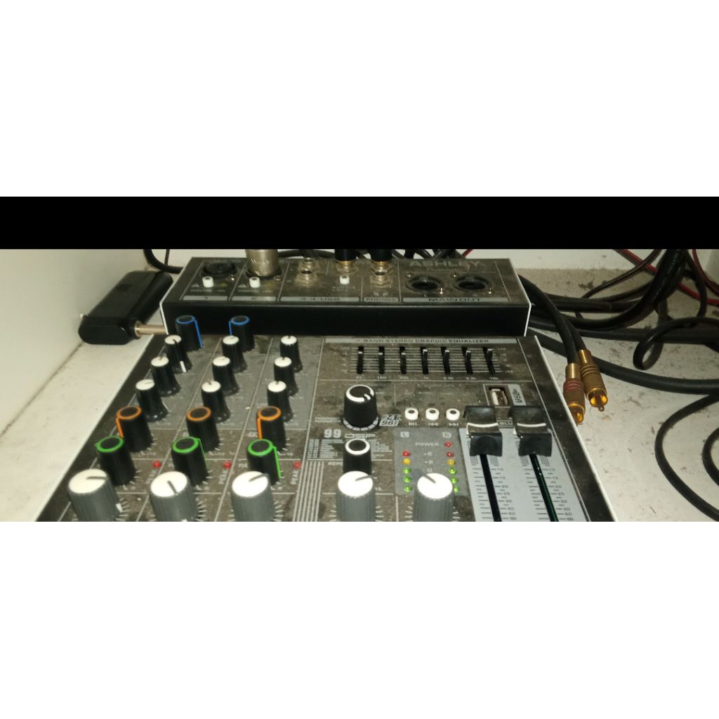 Mixer Audio ASHLEY Premium-4. 