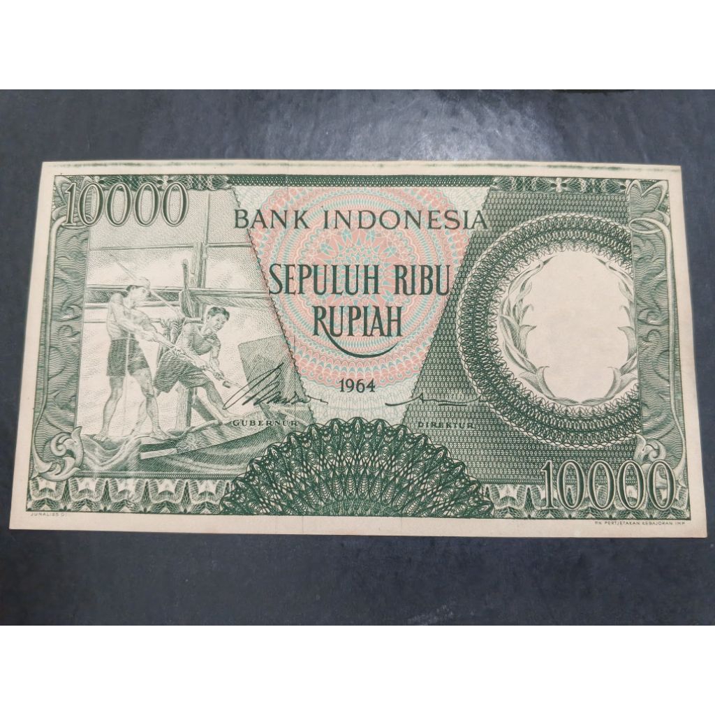 UANG KUNO 10.000 RUPIAH SERI PEKERJA HIJAU TAHUN 1964 BAGUS