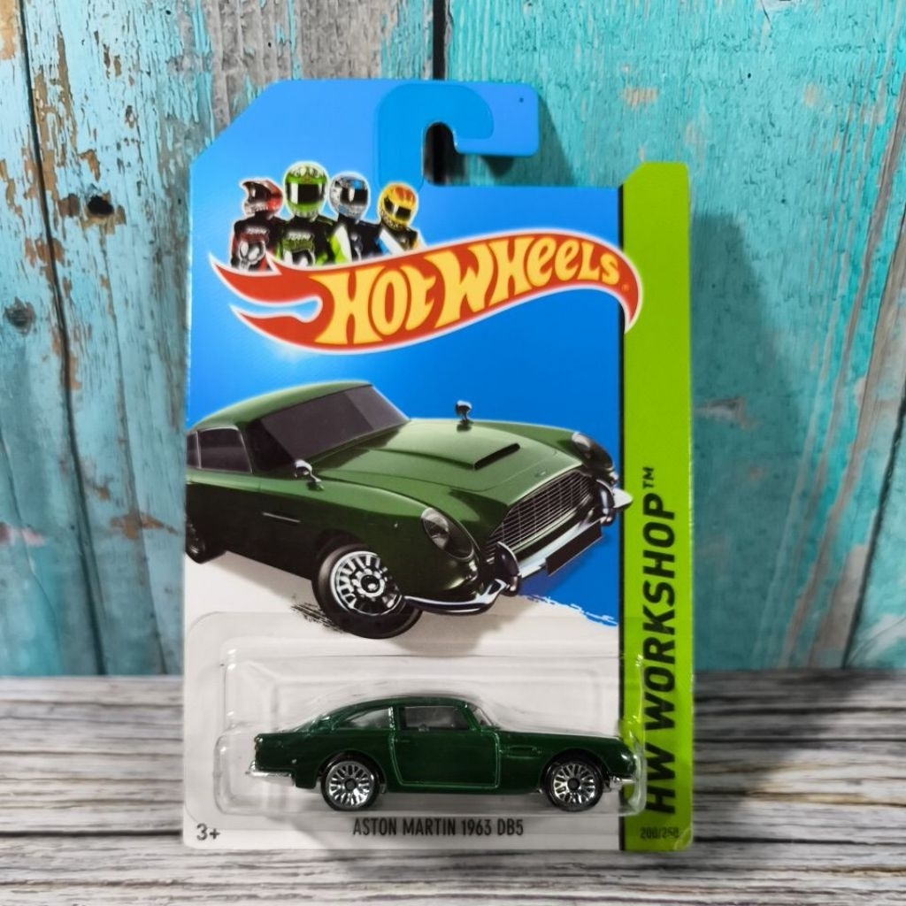 Hot Wheels Aston Martin 1963 DBS