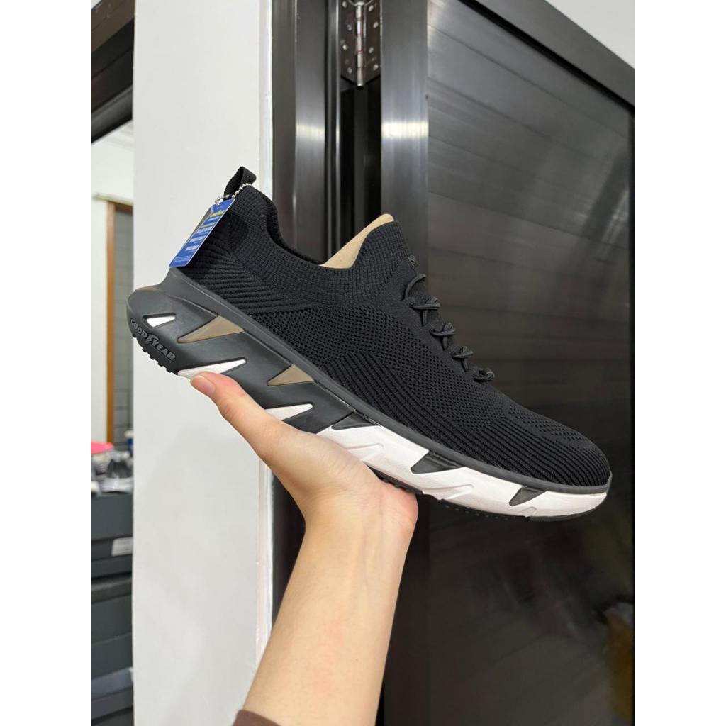 SIZE 45.5 SEPATU PRIA SKECHERS ZIGGY GOODYEAR BLACK ORIGINAL 222156BLK