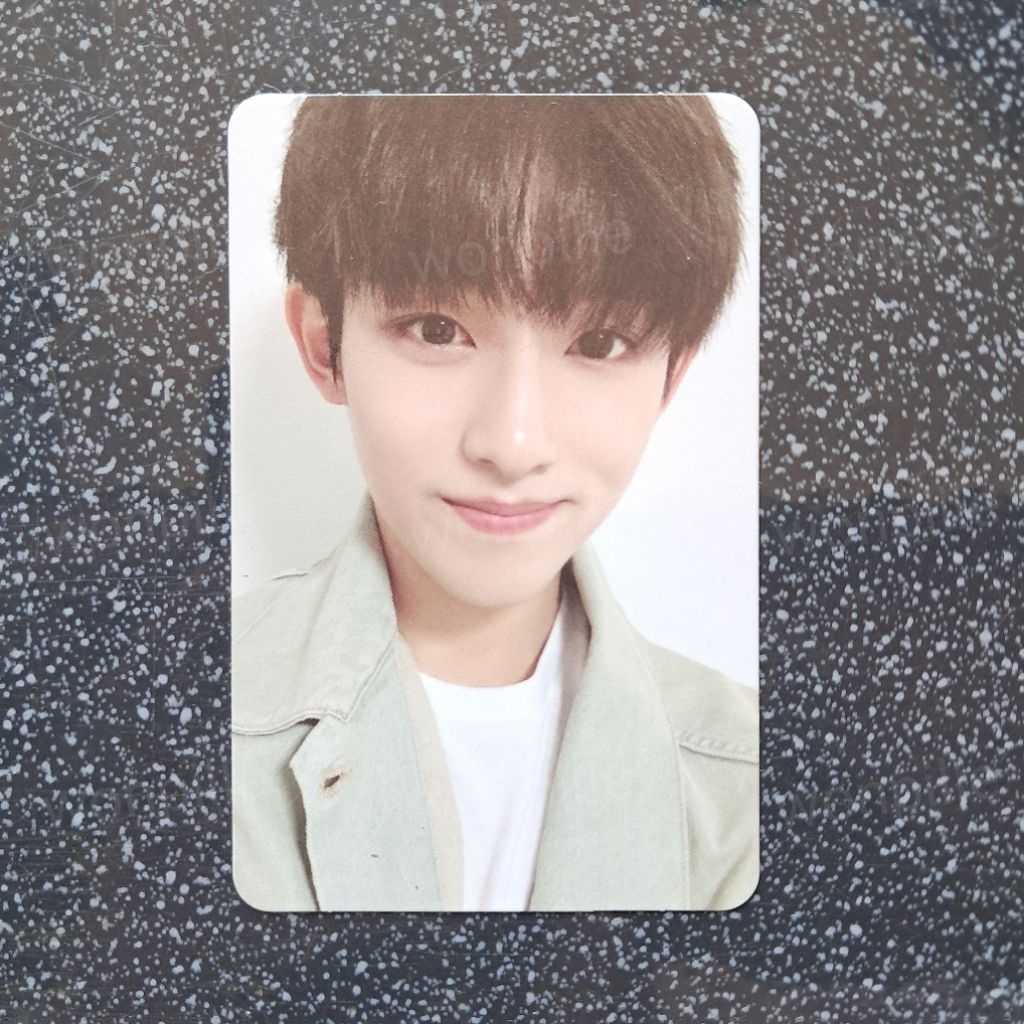 PHOTOCARD OFFICIAL WINWIN WAYV 4TH ANNIVERSARY WAYV SMTOWN