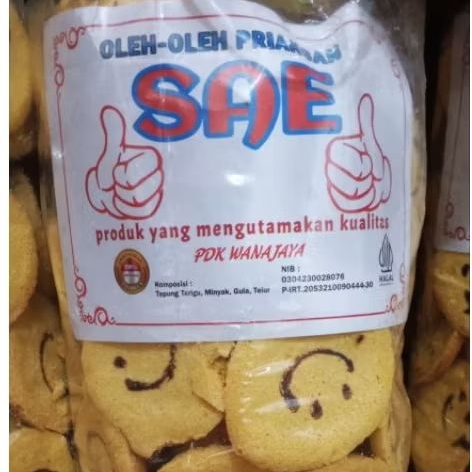 kue bolu senyum kering