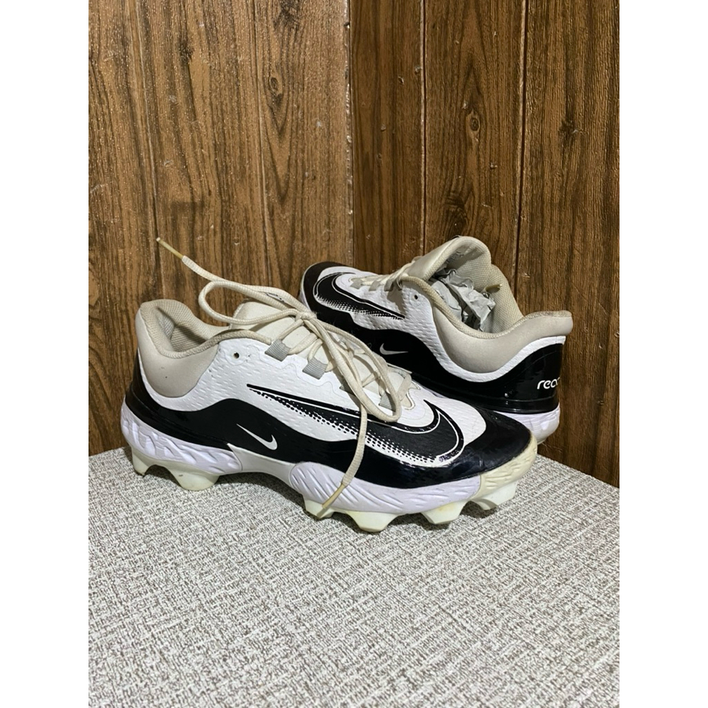 sepatu baseball softball/slowpitch size 46