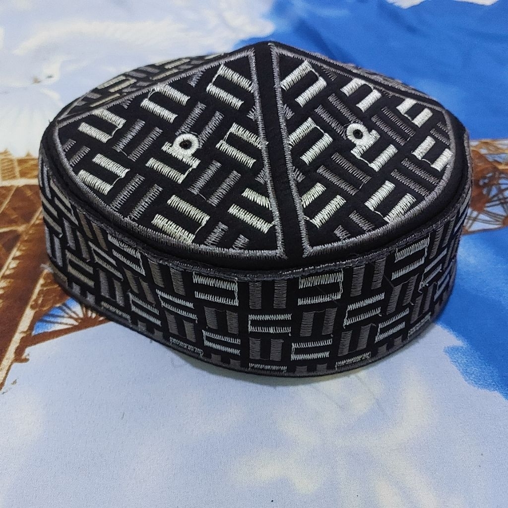 Peci Pria Muslim Turki