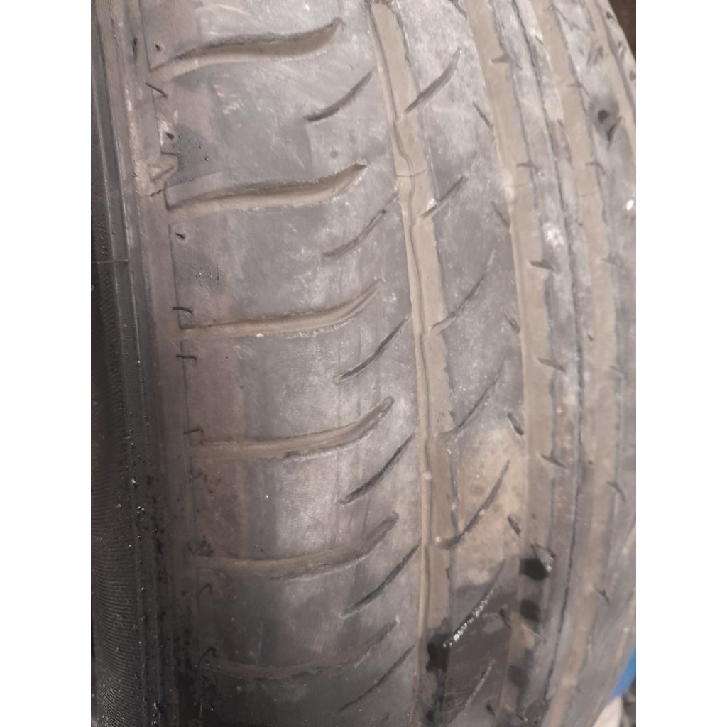 Ban DUNLOP SPORT MAXX, 225/60R18