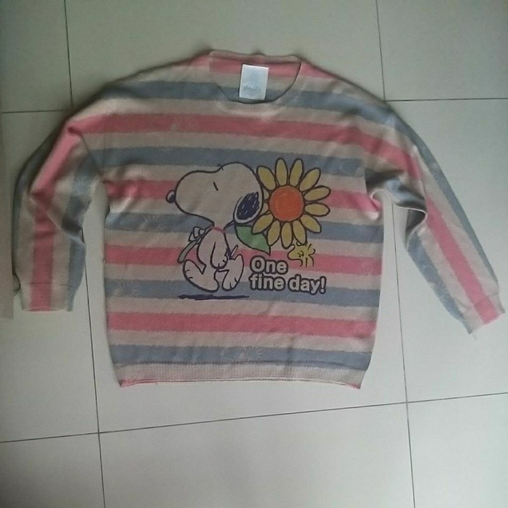 kaos atasan wanita rajutan one fine day lengan panjang, bekas pakai dan masih layak pakai, kondisi s