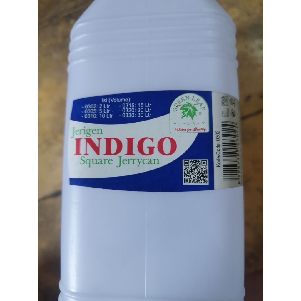 Jerigen 5 Liter Green Leaf - Desain Segi, Warna Putih, Bahan Tebal