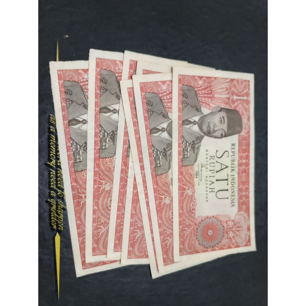 UANG KUNO 1 RUPIAH SOEKARNO TAHUN 1964 BAGUS NOMOR URUT
