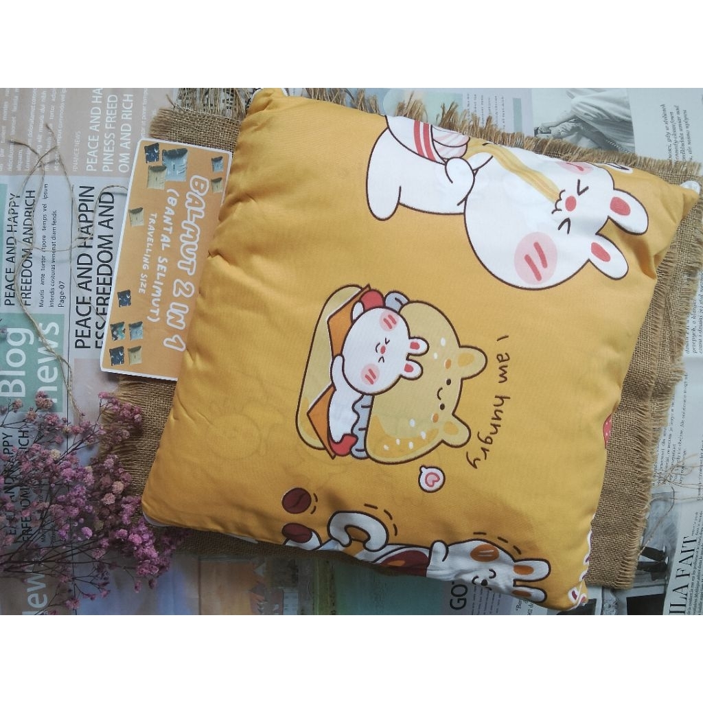 Bantal Selimut (BalMut) 2in1 Travelling Size