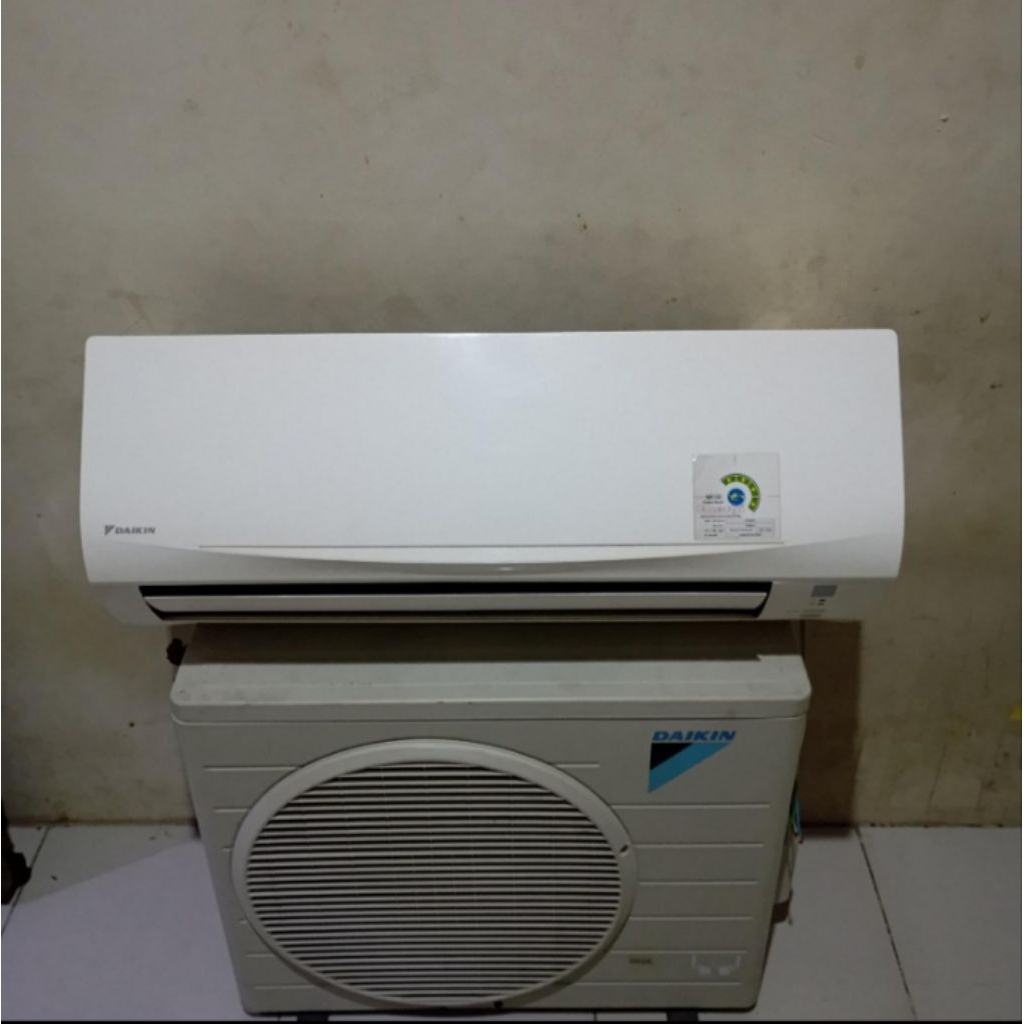Ac second daikin thailand 1pk standar original