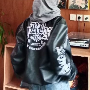 preloved jaket varsity semi kulit (DHOZEN) hitam cowo cewe keren kece bordir