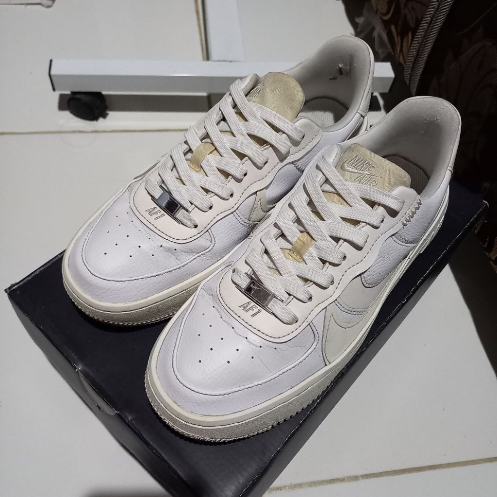 [PRELOVED] Nike Air Force 1 Platform - Triple White