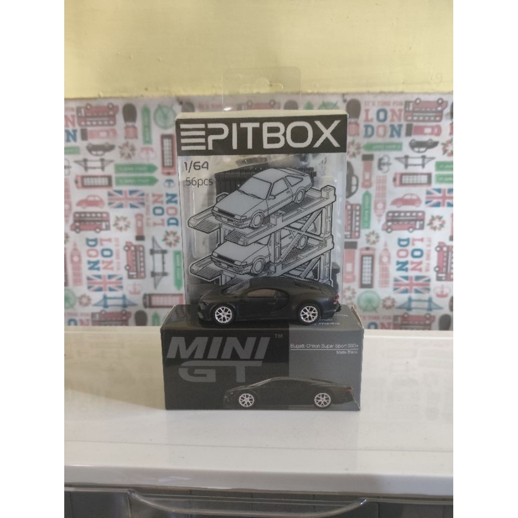 PITBOX + Mini GT 374 Bugatti Chiron Super Sport 300+ Matte Black (Mulus)