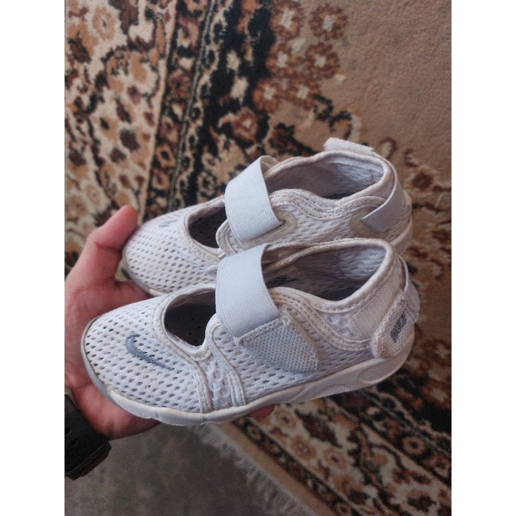 Nike Air Rift