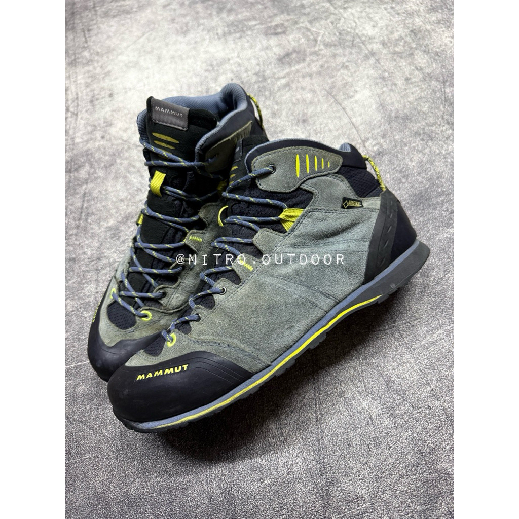 SEPATU HIKING MAMMUT WALL GUIDE MID GORE-TEX