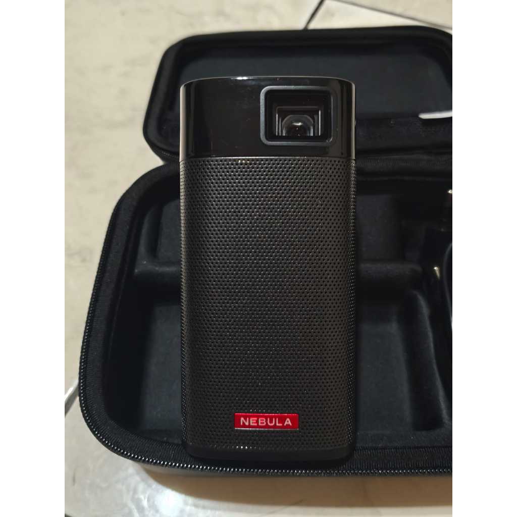 Nebula Apollo Black Projector