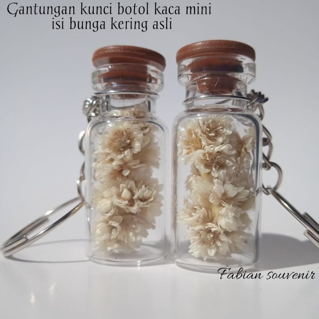 botol kaca gantungan kunci isi bunga kering