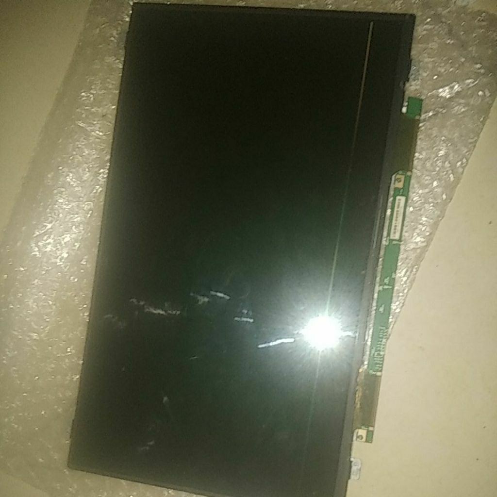 LCD RUSAK COPOTAN LAPTOP ASUS X441 BAHAN SERVICE