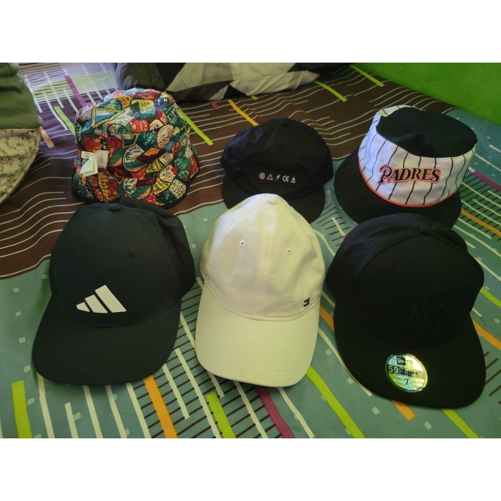 TOPI BRAND
