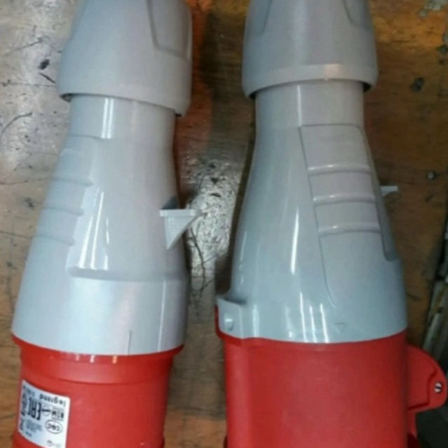 Colokan plug legrand 5Pin 32A Male SATUAN