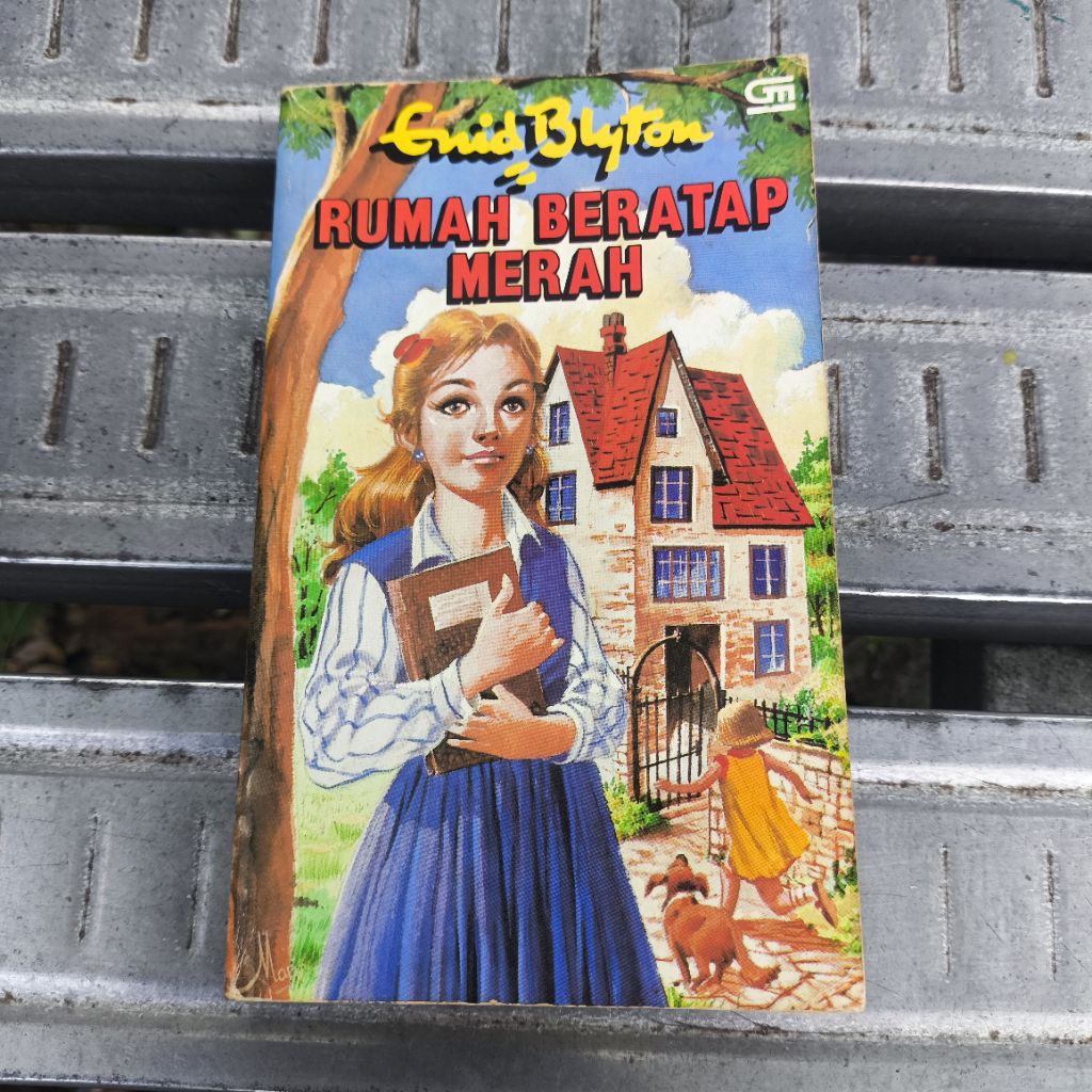 Novel Enid Blyton Rumah Beratap Merah