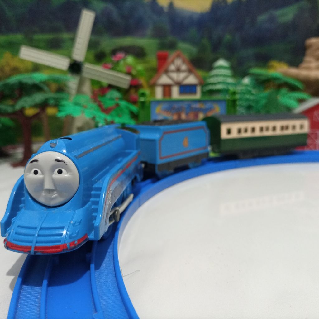 Takara Tomy Kereta Plarail - Shooting Star Gordon (Thomas Series)