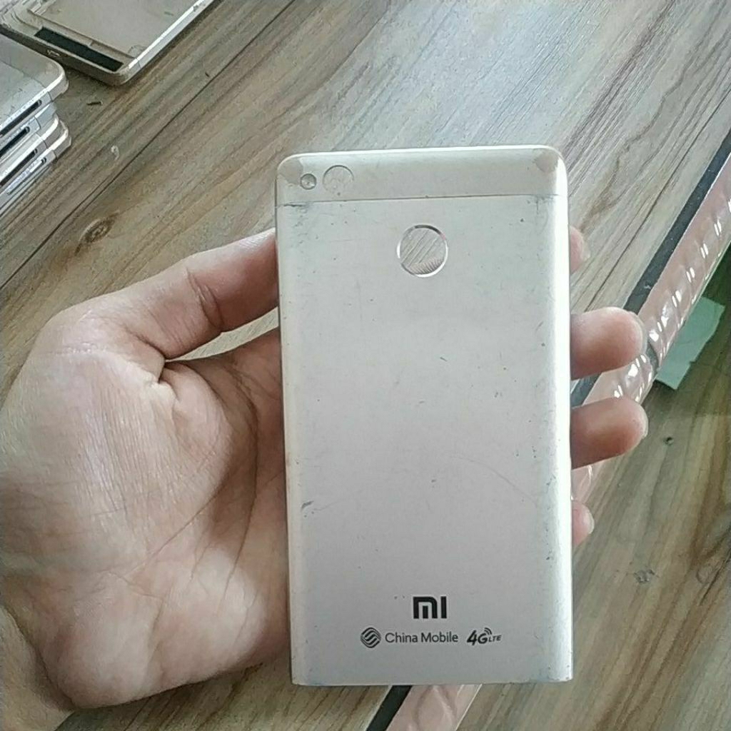 backdoor bekas Redmi 3x,cek deskripsi