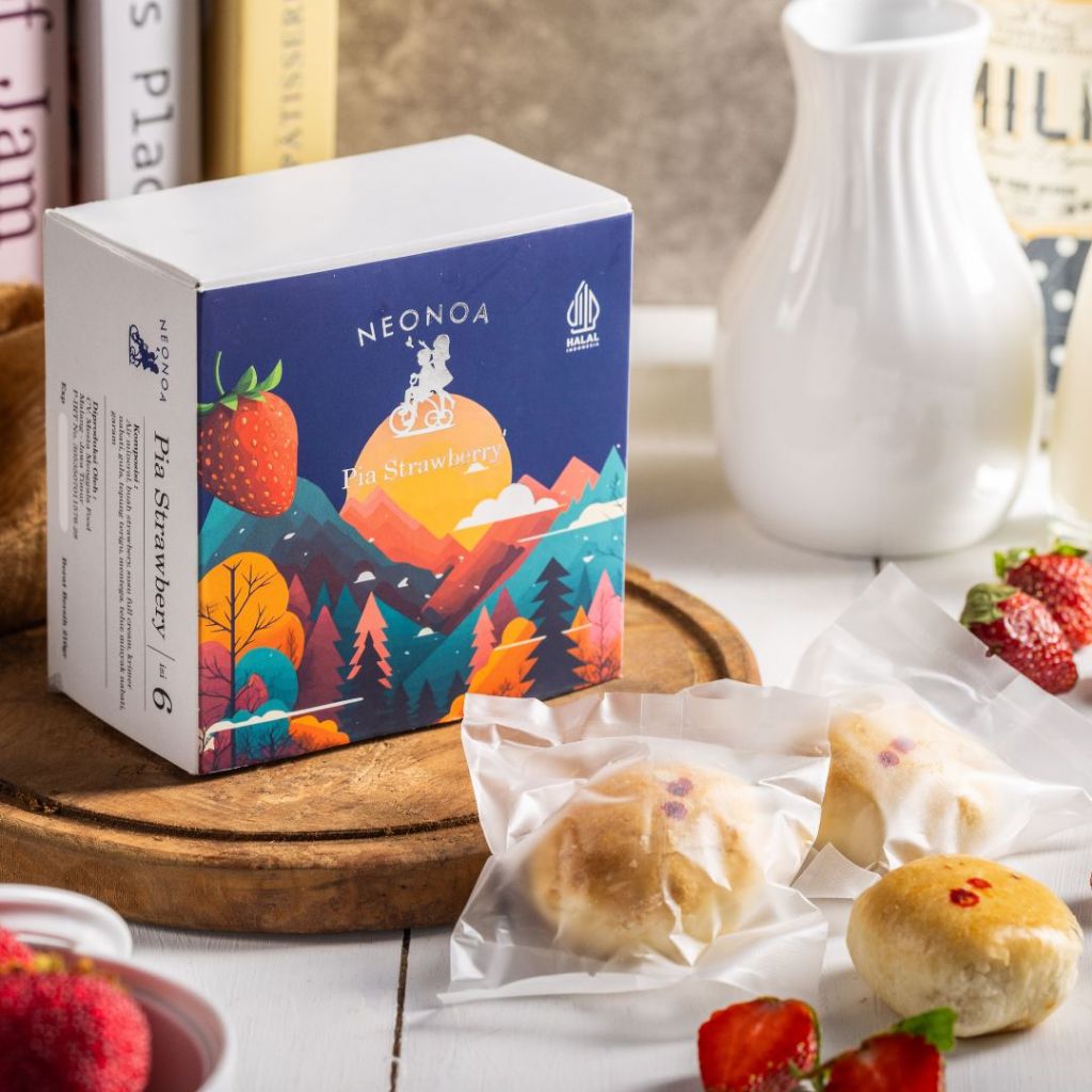 Pia Buah Strawberry NeoNoa Camilan Premium Oleh Oleh Khas Malang Bakpia Kering Lembut Isian Padat