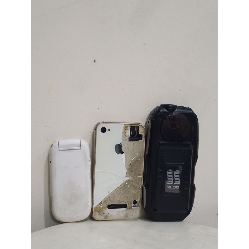 Hp Mati Total (Samsung Lipat, Iphone 4s, ALDO)