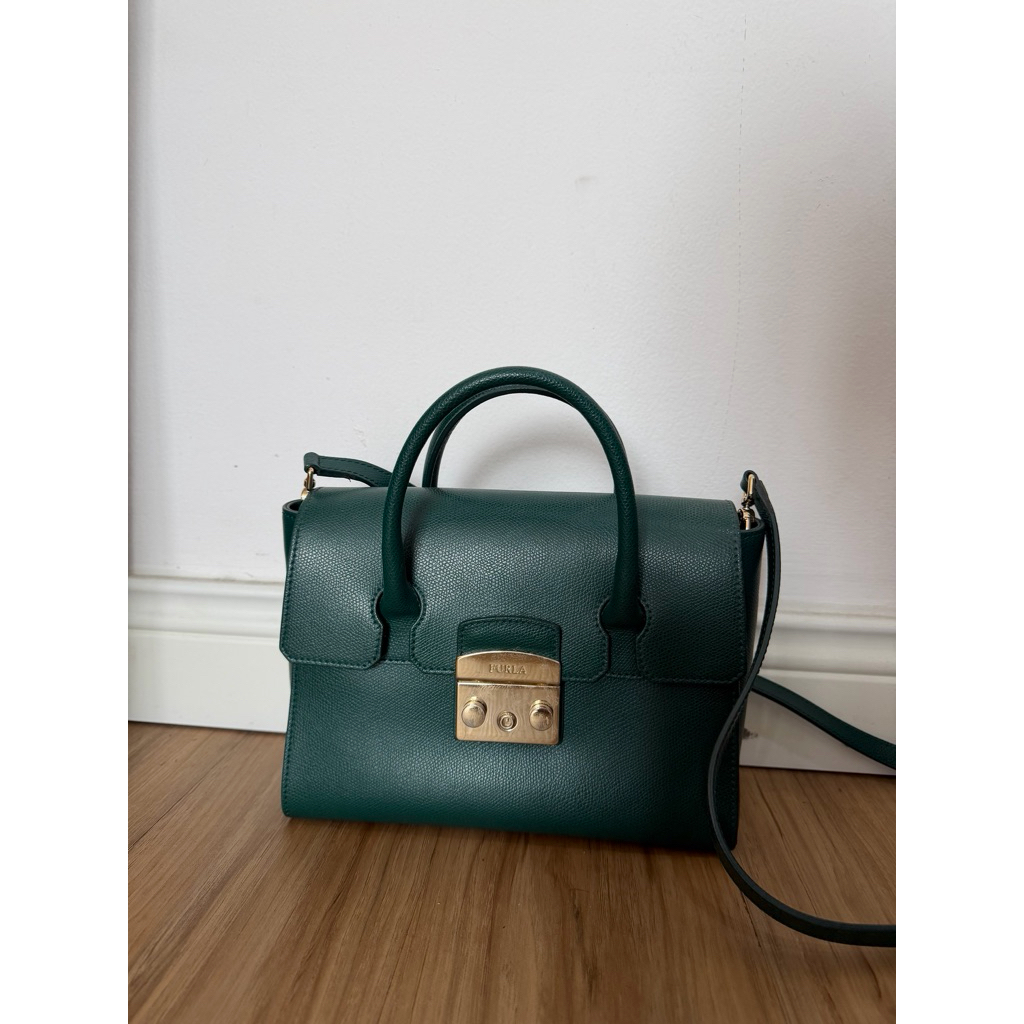 furla metropolis mini green