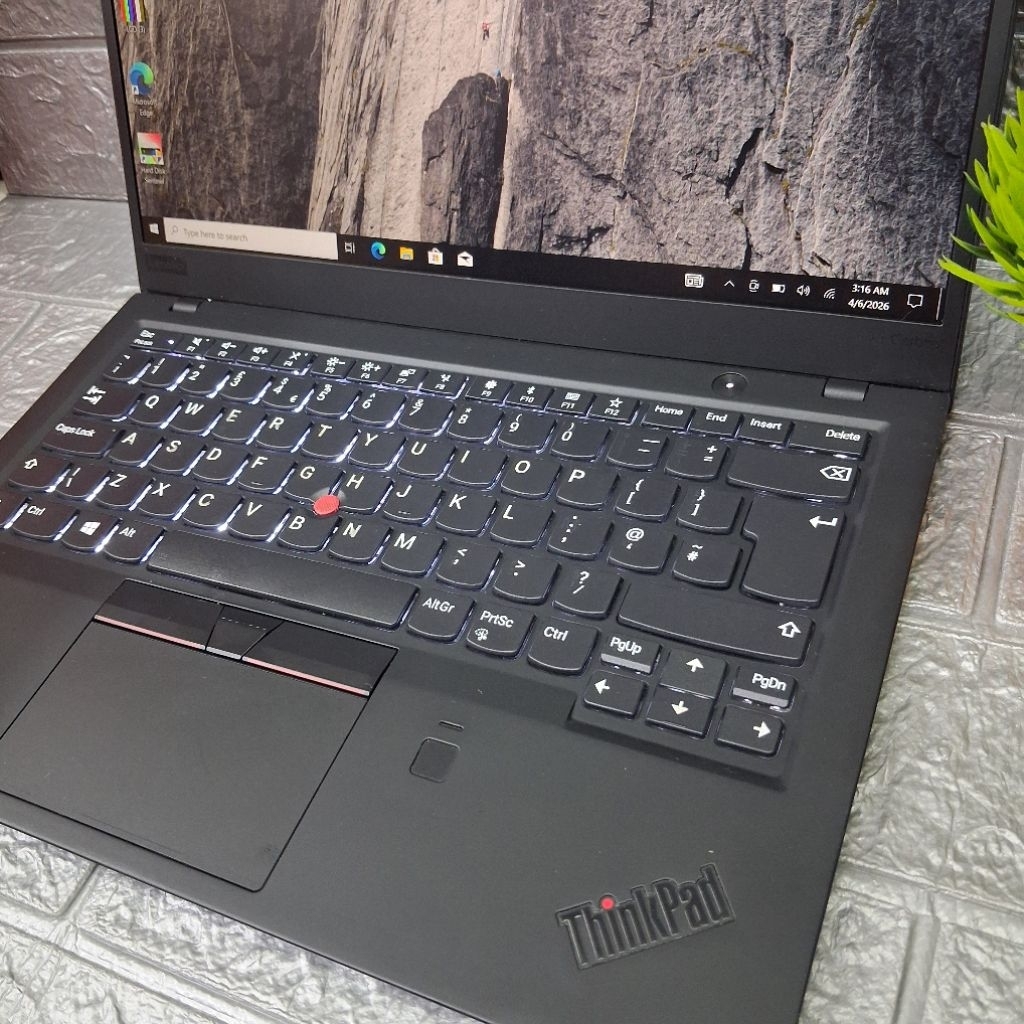 LAPTOP SECOND LENOVO X1 CARBON 6TH CORE I7