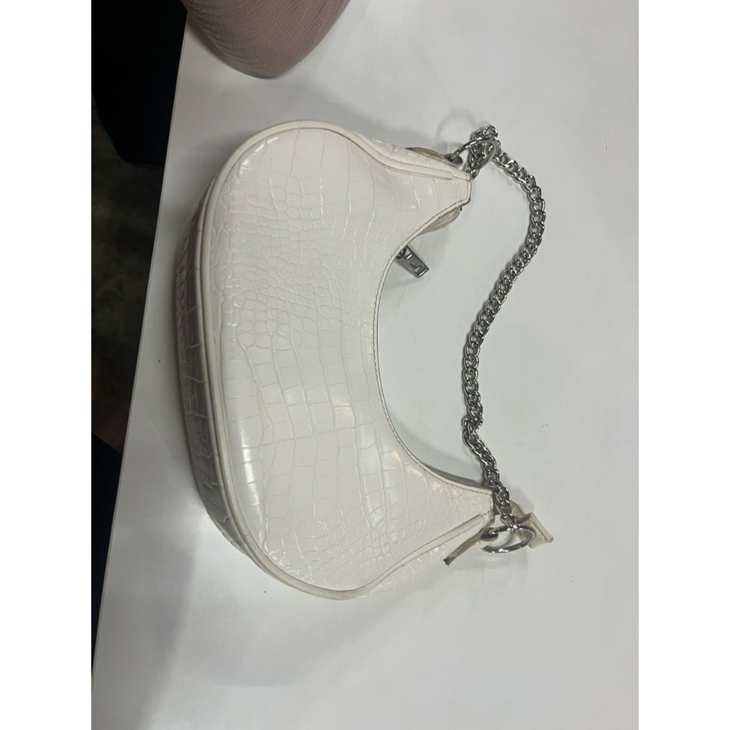 Tas Putih Preloved