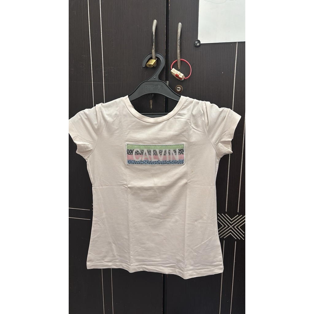 pl calvin klein jeans atasan kaos