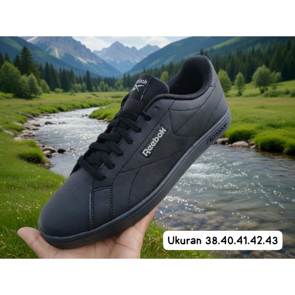 sepatu sekolah reebok original hitam polos