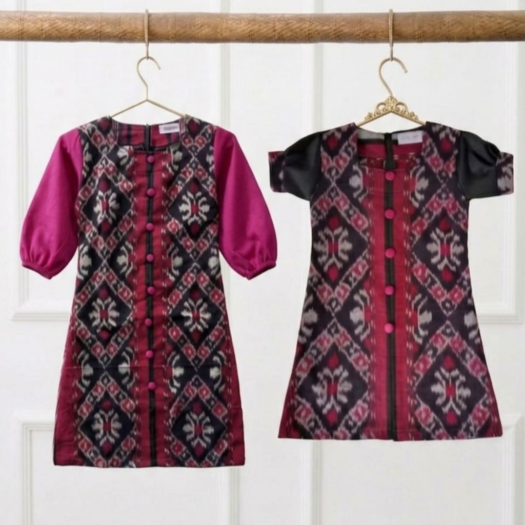 Readystock BAJU  TENUN ANAK PEREMPUAN MERAH