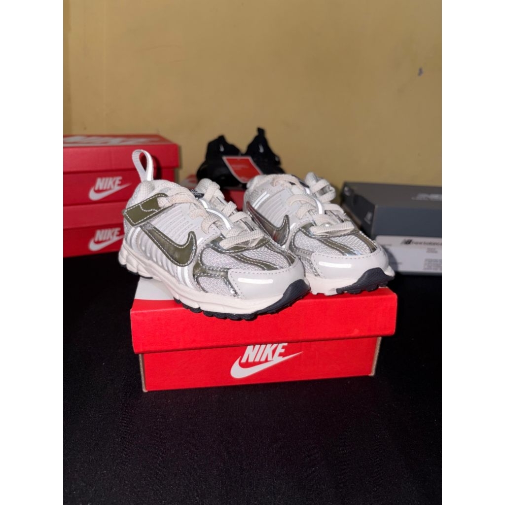 Nike vomero 5 toddler